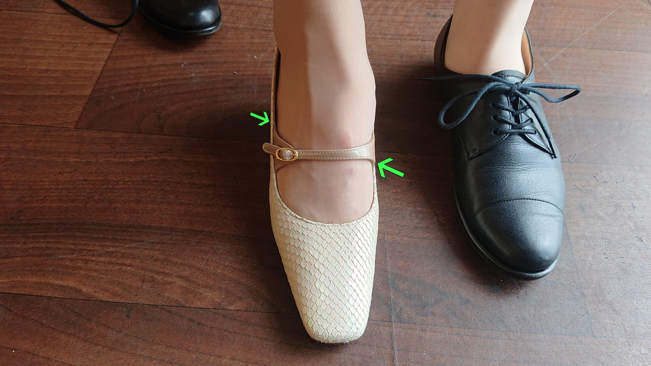 ストラップを移動する 靴修理 かわごし